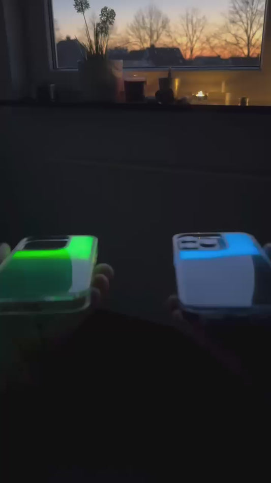Aurora Water Fall 
Glow In The Dark Case🔥